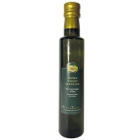 Natives Olivenöl extra Nocellara del Belice in der Flasche