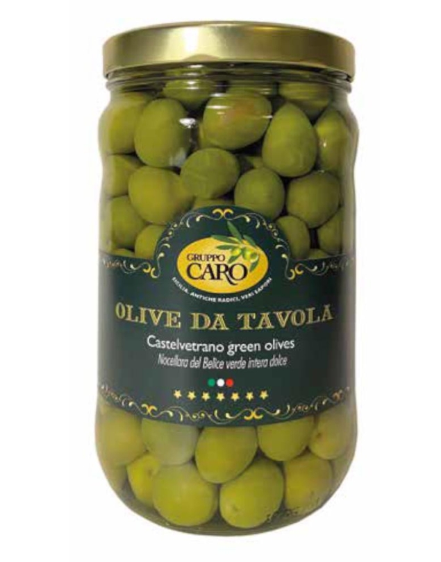 Ganze grüne Nocellara-del-Belice-Oliven im Glas